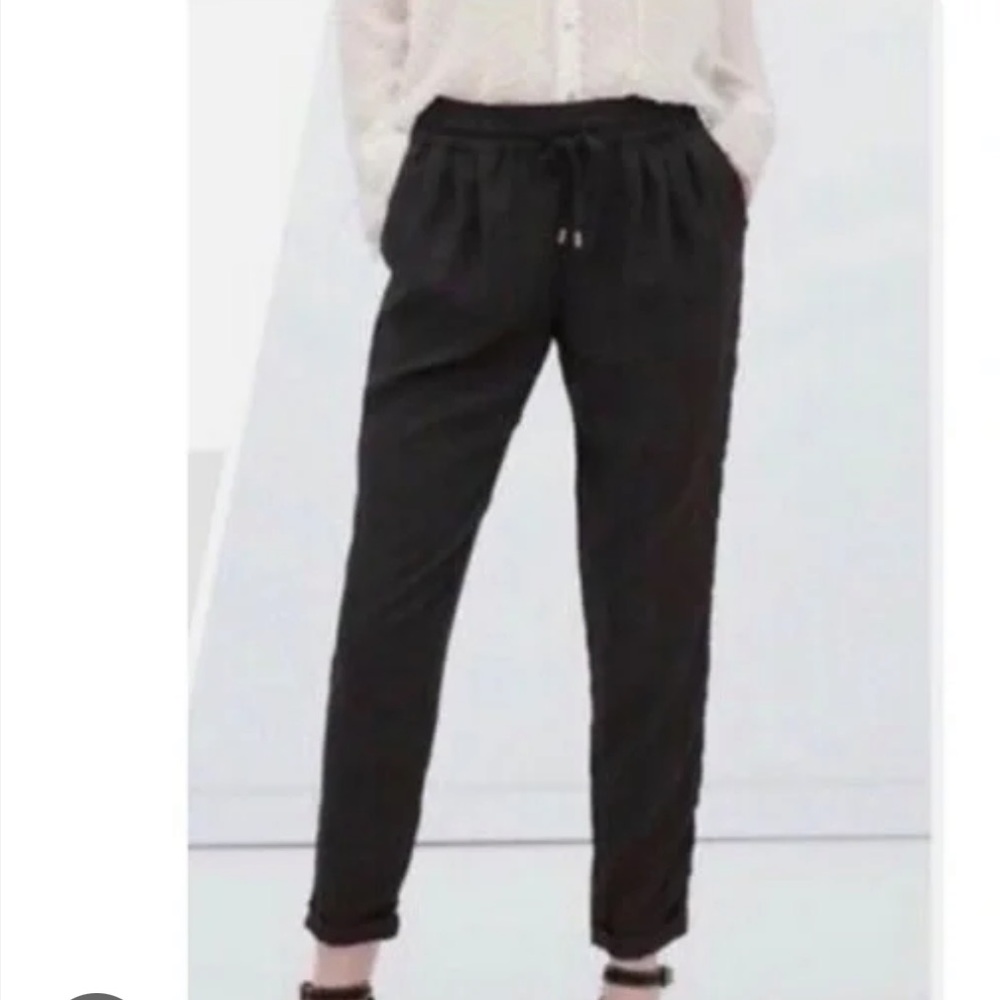 Zara Black Elastic Waist Jogger Pants